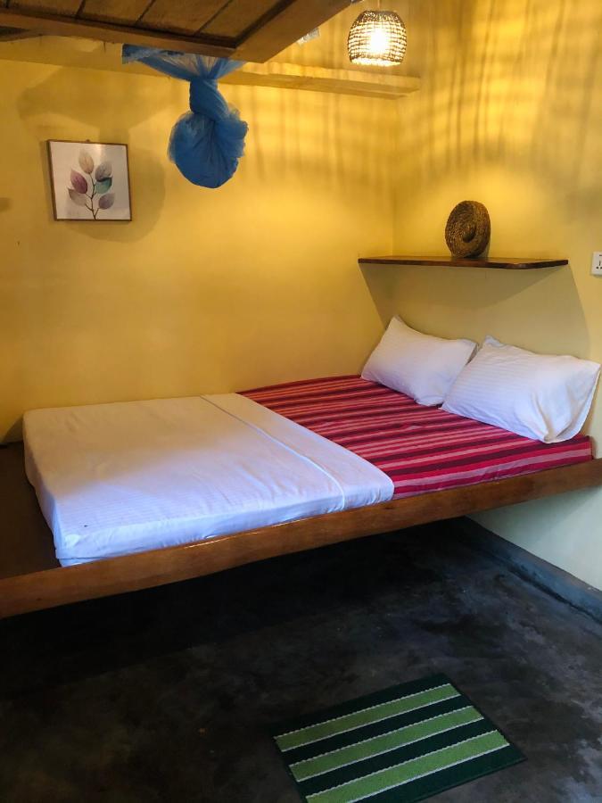 Kite House Cafe Bed and Breakfast Kalpitiya Exteriör bild